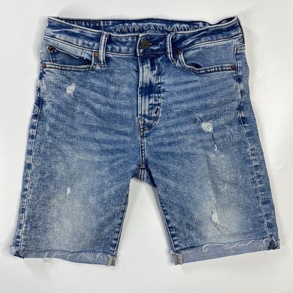 American Eagle Next Level Airflex Bermuda Shorts Size 30 - Picture 1 of 9